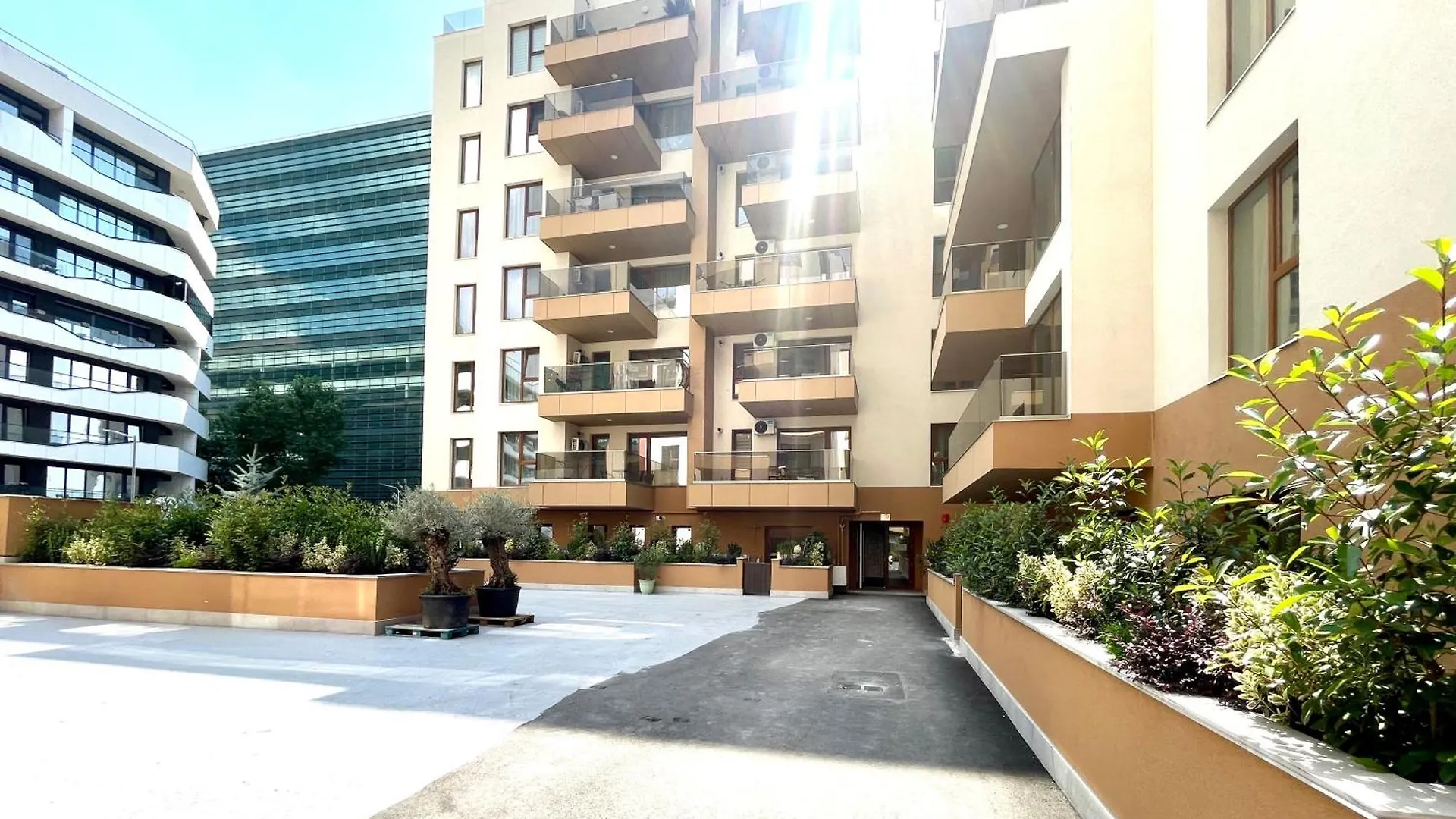 Amb Residence Luxury Pipera Voluntari 0*,